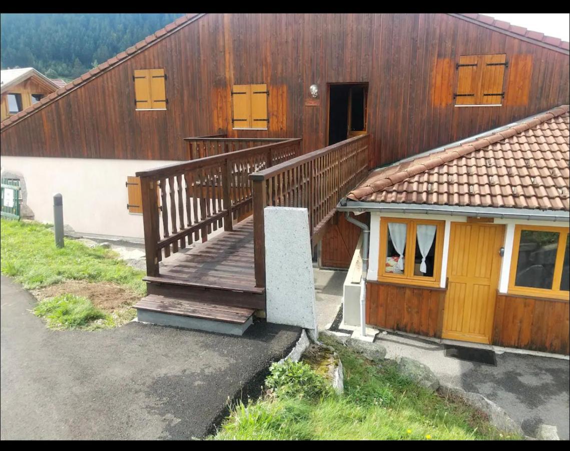 Chalet Duplex Avec Terrasse Entierement Equipe60M2 Gérardmer Exterior foto